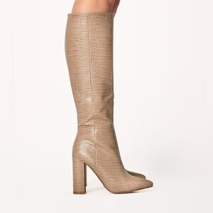 Billini Milla tan textured boots size 8